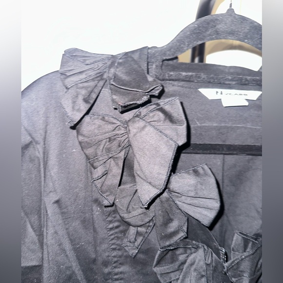 Vintage Nygard Collection Size 16 Bow Details Elegant Black Ruffled Women's Top - Picture 2 of 8